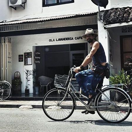 Ola Hostel Malacca Екстериор снимка