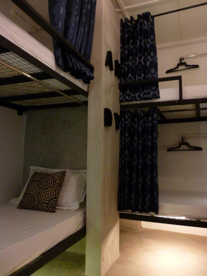 Ola Hostel Malacca Екстериор снимка